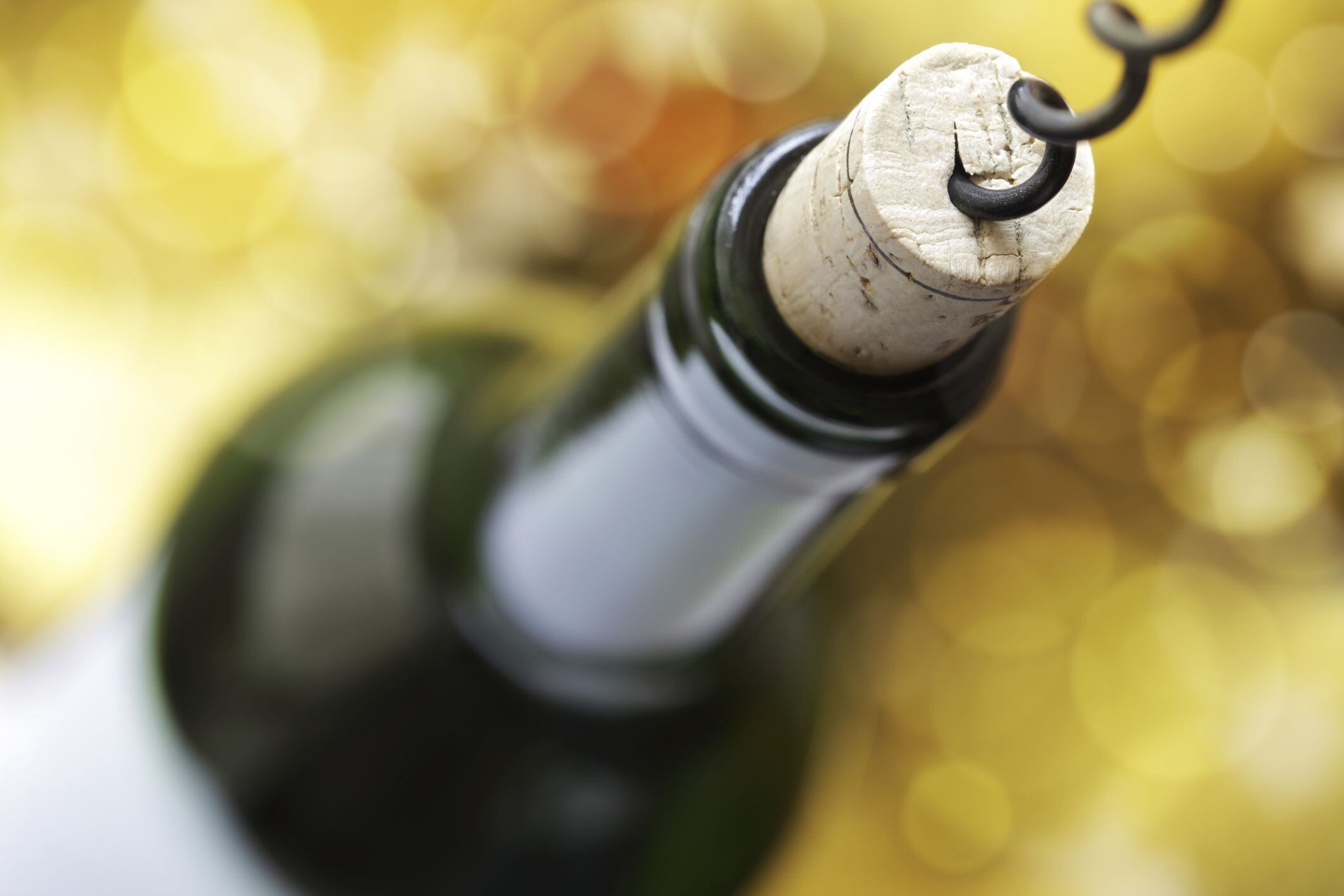 5 tipos de tapones de vino, sus ventajas e inconvenientes - vinopack